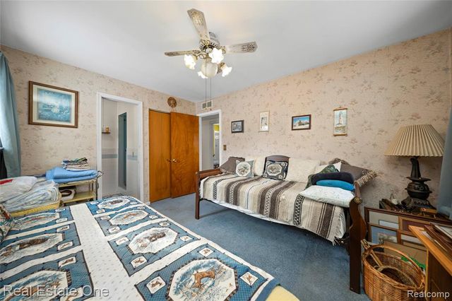 1632 Bolton Street, Walled Lake, MI 48390