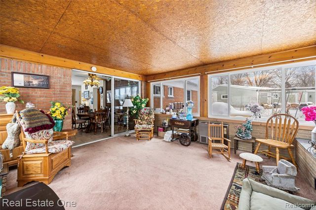 1632 Bolton Street, Walled Lake, MI 48390