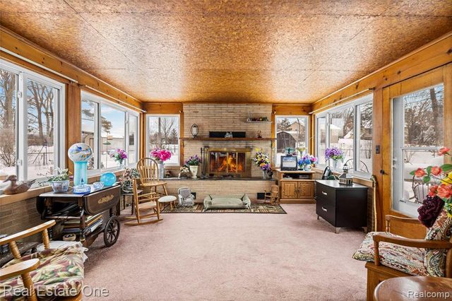 1632 Bolton Street, Walled Lake, MI 48390