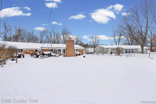 1632 Bolton Street, Walled Lake, MI 48390