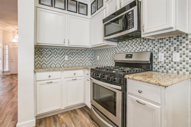 1945 Reddenson Court, Carrollton, TX 75010