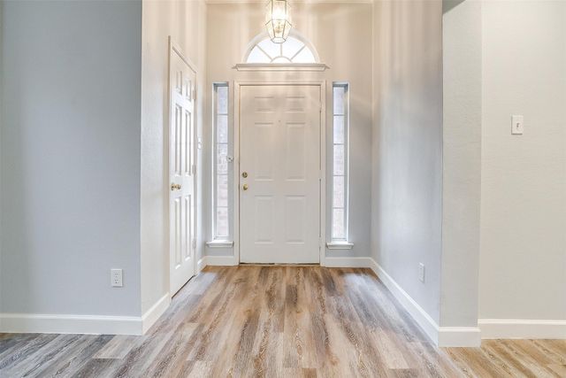 1945 Reddenson Court, Carrollton, TX 75010