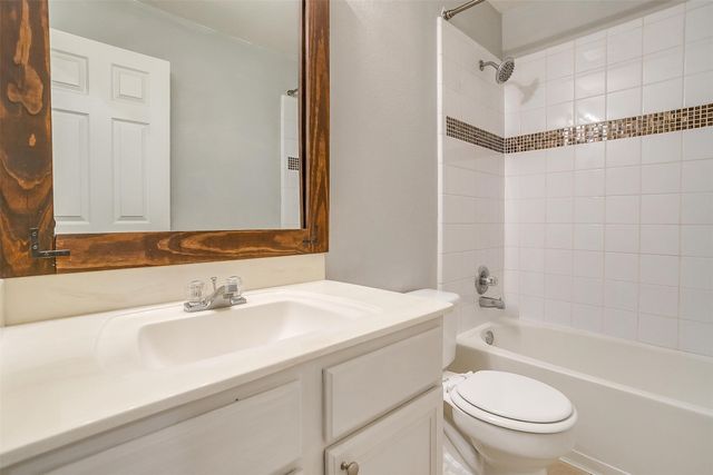 1945 Reddenson Court, Carrollton, TX 75010