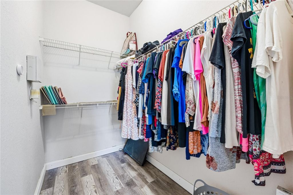 Image 26 of property listing at 5140 NORTHRIDGE ROAD 306, Sarasota, FL 34238