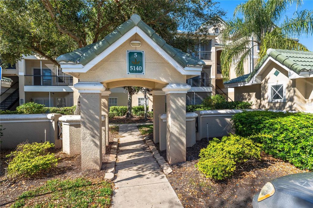 Image 41 of property listing at 5140 NORTHRIDGE ROAD 306, Sarasota, FL 34238