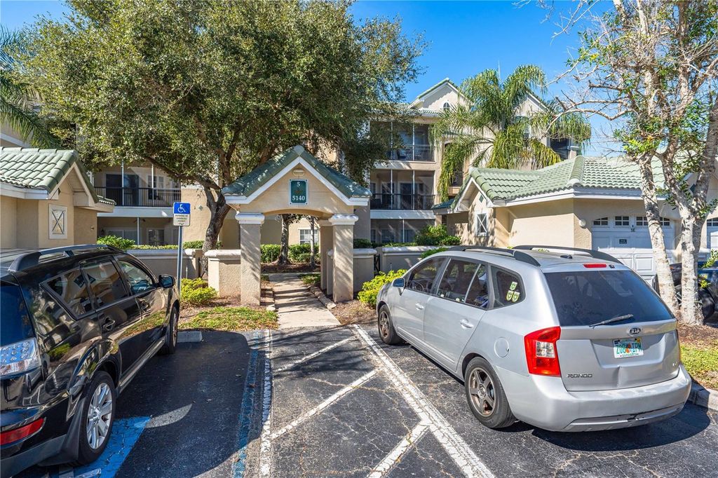 Image 43 of property listing at 5140 NORTHRIDGE ROAD 306, Sarasota, FL 34238