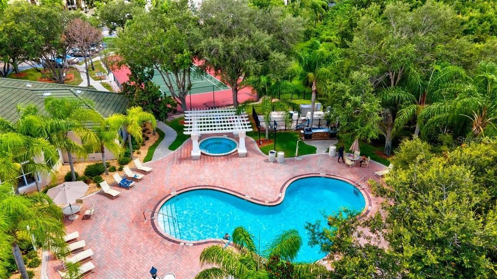 Image 47 of property listing at 5140 NORTHRIDGE ROAD 306, Sarasota, FL 34238