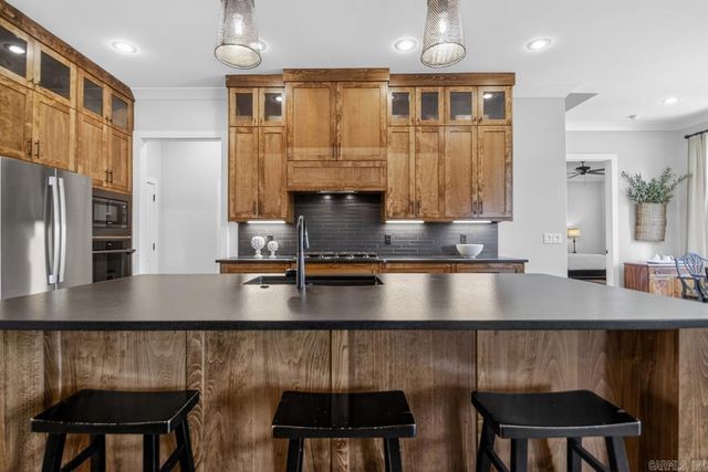 7400 Northwood Drive, Benton, AR 72019