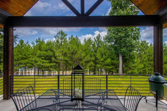 7400 Northwood Drive, Benton, AR 72019