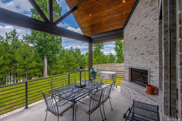 7400 Northwood Drive, Benton, AR 72019