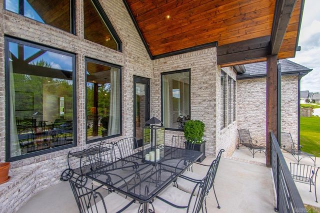 7400 Northwood Drive, Benton, AR 72019