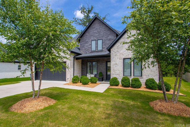7400 Northwood Drive, Benton, AR 72019
