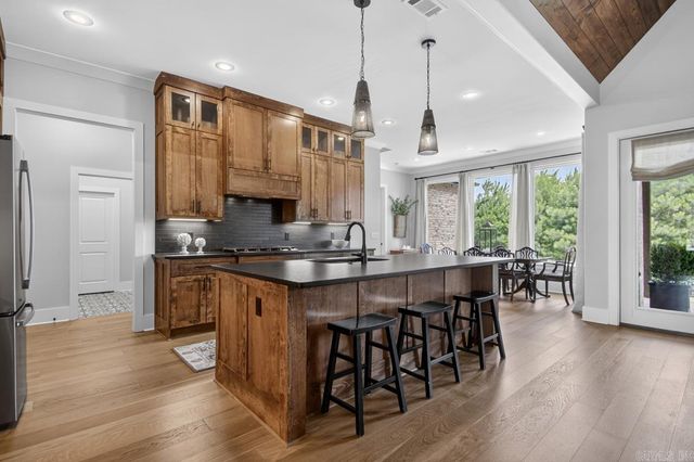 7400 Northwood Drive, Benton, AR 72019