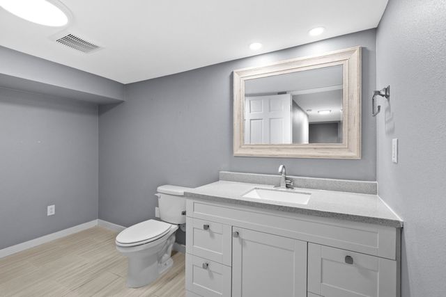 511 19TH ST SE, Minot, ND 58701