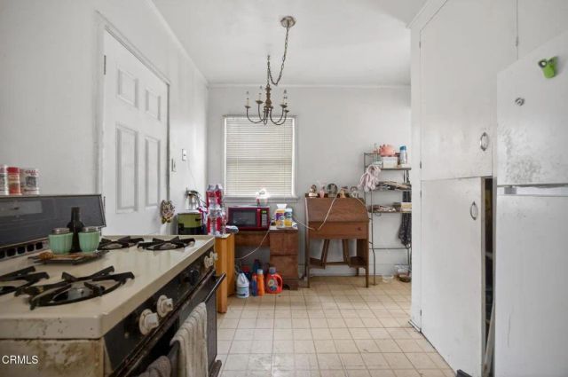 108 Barry Drive, Ventura, CA 93001