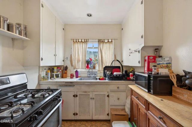 108 Barry Drive, Ventura, CA 93001