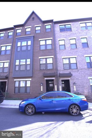 43417 STONEWOOD CROSSING TER, Ashburn, VA 20148