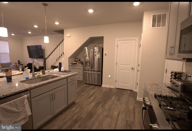 43417 STONEWOOD CROSSING TER, Ashburn, VA 20148