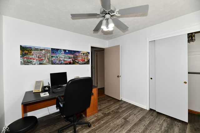 2051 N Avon, Avon, IN 46123
