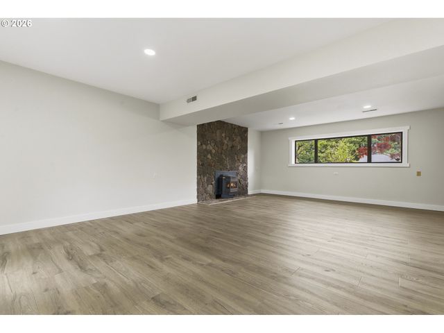 2188 Sw BINFORD LAKE Pkwy, Gresham, OR 97080