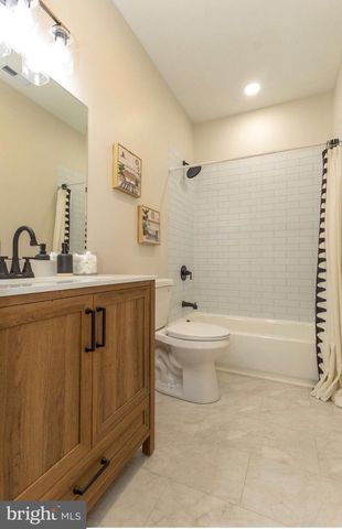 10530 BIRD RIVER RD, Middle River, MD 21220