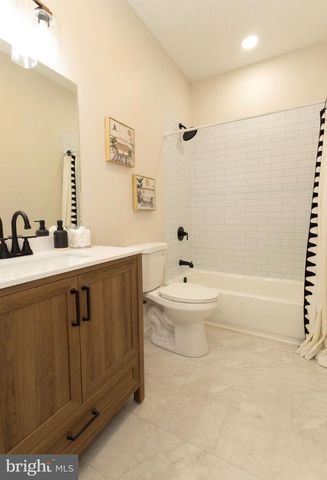 10530 BIRD RIVER RD, Middle River, MD 21220