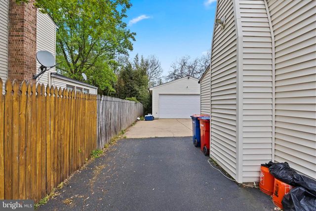 710 N ARGONNE AVE, Sterling, VA 20164