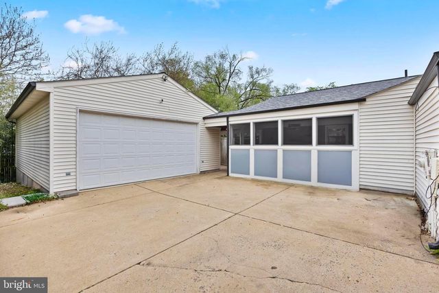 710 N ARGONNE AVE, Sterling, VA 20164