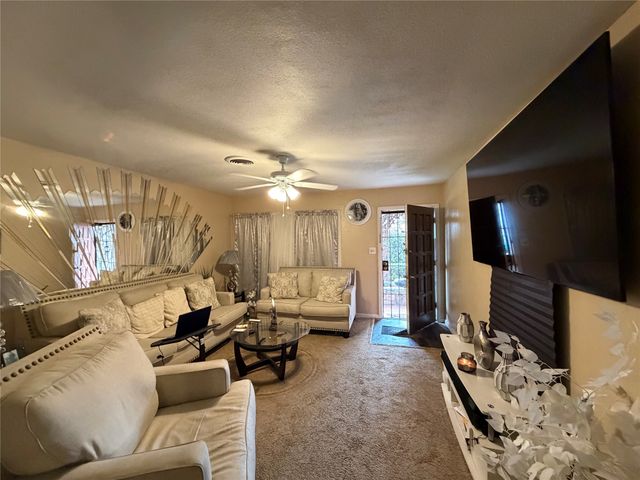 1245 Marion Avenue, Fort Worth, TX 76104