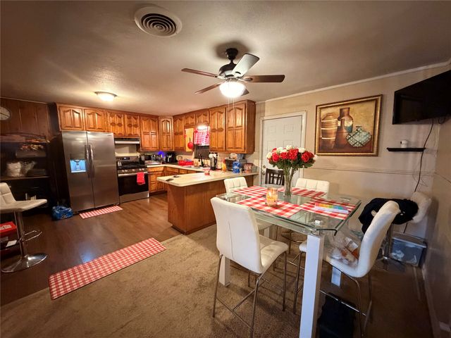 1245 Marion Avenue, Fort Worth, TX 76104