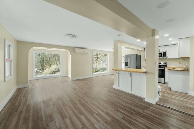37 Maple Avenue, Highland, NY 12528