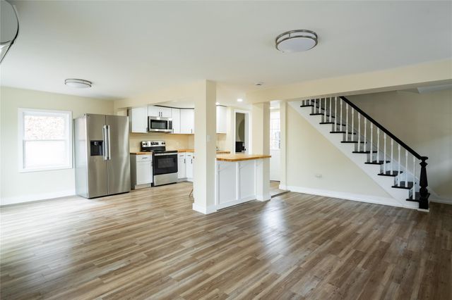 37 Maple Avenue, Highland, NY 12528