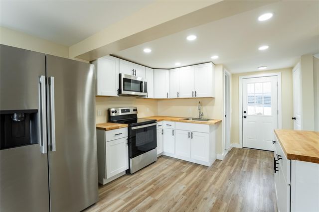 37 Maple Avenue, Highland, NY 12528