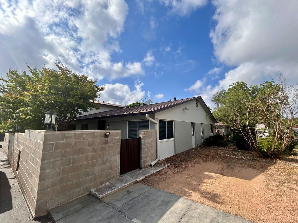 8905 Tronewood DR C, Austin, TX 78758