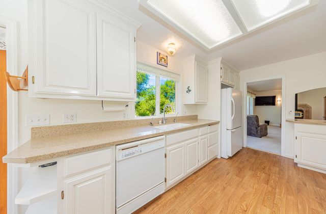 50359 Dovewood Lane, Oakhurst, CA 93644