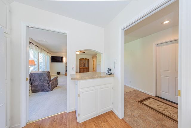 50359 Dovewood Lane, Oakhurst, CA 93644