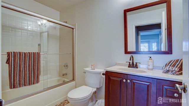 5-A Hillsborough Drive, Monroe, NJ 08831