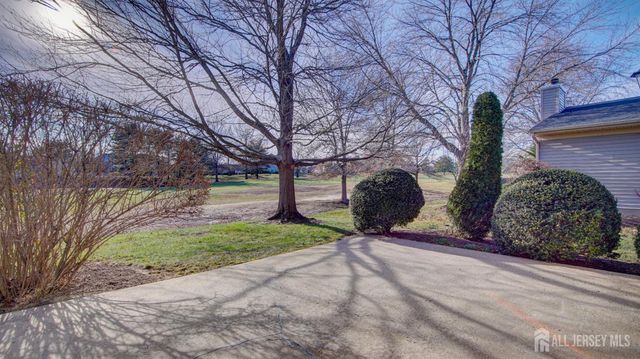 5-A Hillsborough Drive, Monroe, NJ 08831