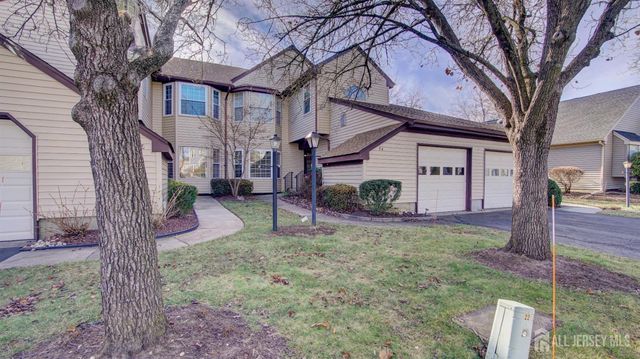 5-A Hillsborough Drive, Monroe, NJ 08831