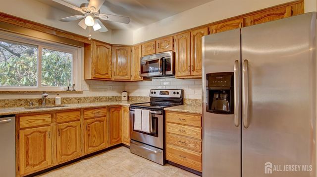 5-A Hillsborough Drive, Monroe, NJ 08831