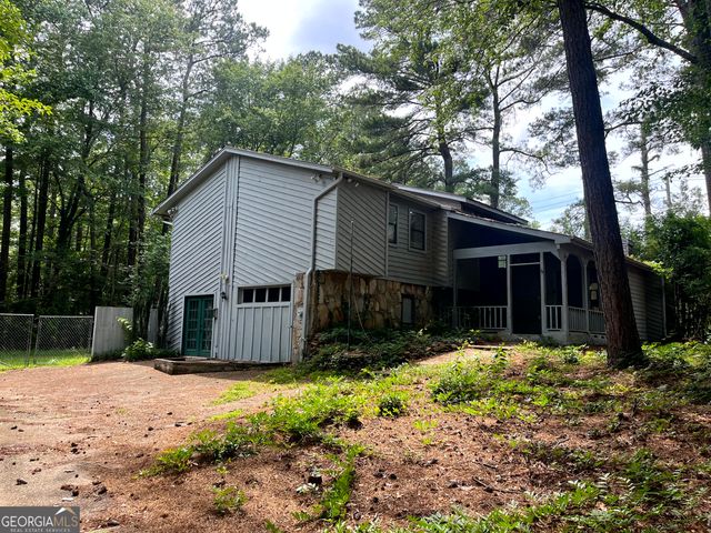 6717 Live Oak Lane, Douglasville, GA 30135