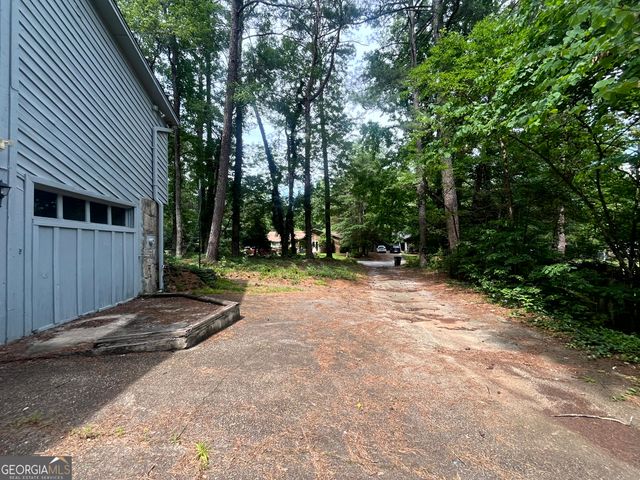 6717 Live Oak Lane, Douglasville, GA 30135