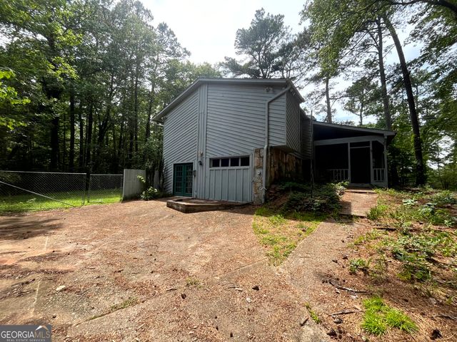6717 Live Oak Lane, Douglasville, GA 30135
