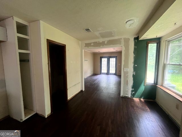 6717 Live Oak Lane, Douglasville, GA 30135