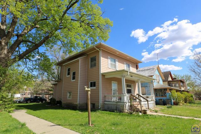 628 State ST, Emporia, KS 66801