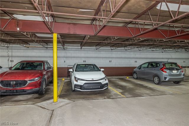 4187 Columbia Road 325, North Olmsted, OH 44070