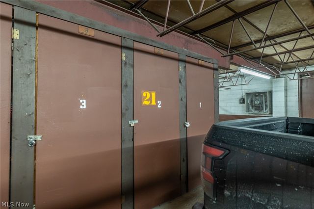 4187 Columbia Road 325, North Olmsted, OH 44070