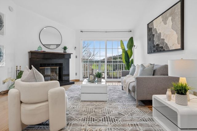 1240 1240 Copper Peak Ln, San Jose, CA 95120