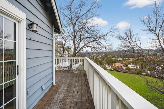 1240 1240 Copper Peak Ln, San Jose, CA 95120