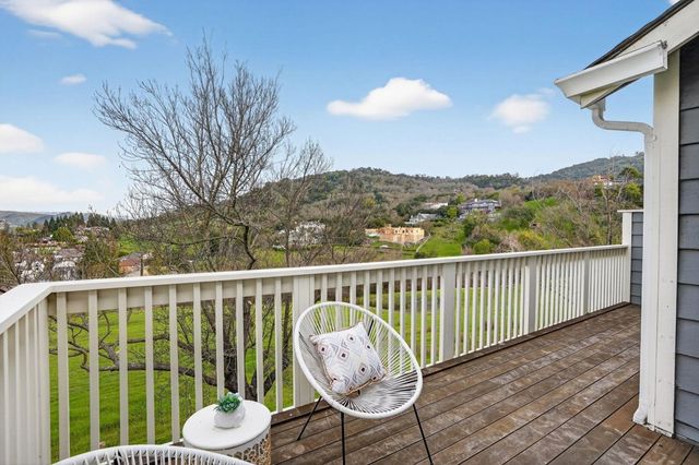 1240 1240 Copper Peak Ln, San Jose, CA 95120